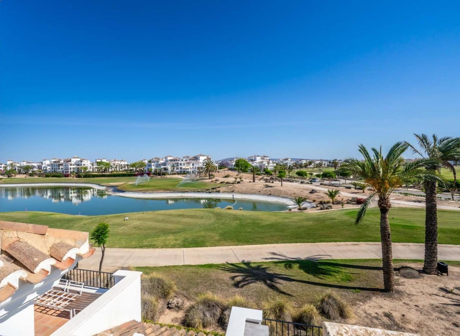 Modern 3 Bedroom Town House Ma14lt *